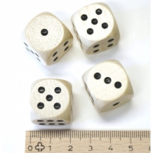 wooden dice - 20 mm